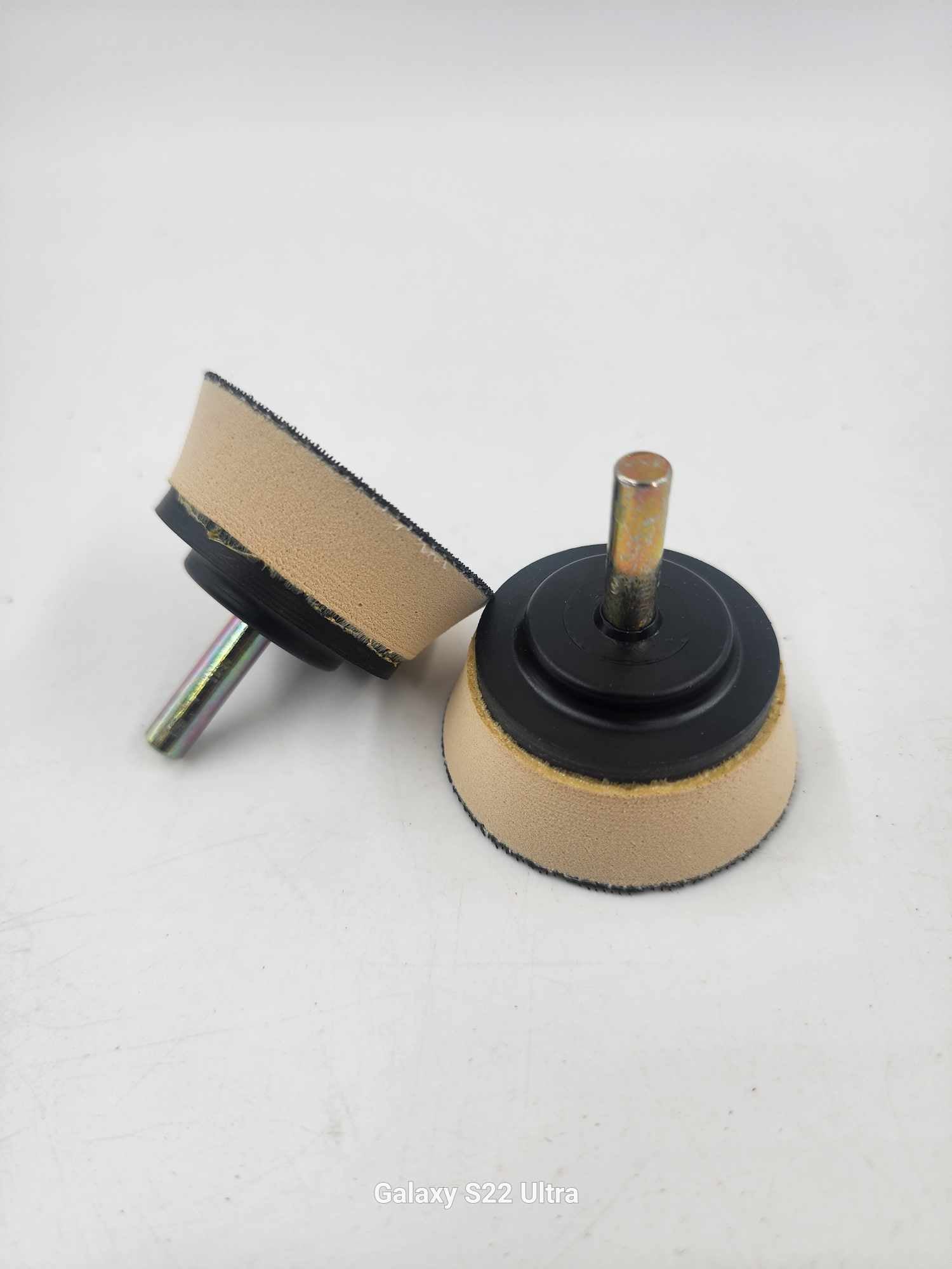 2" H&L HOLDER - WHITE FOAM MED 1/4" SHANK (USA JMH72T)