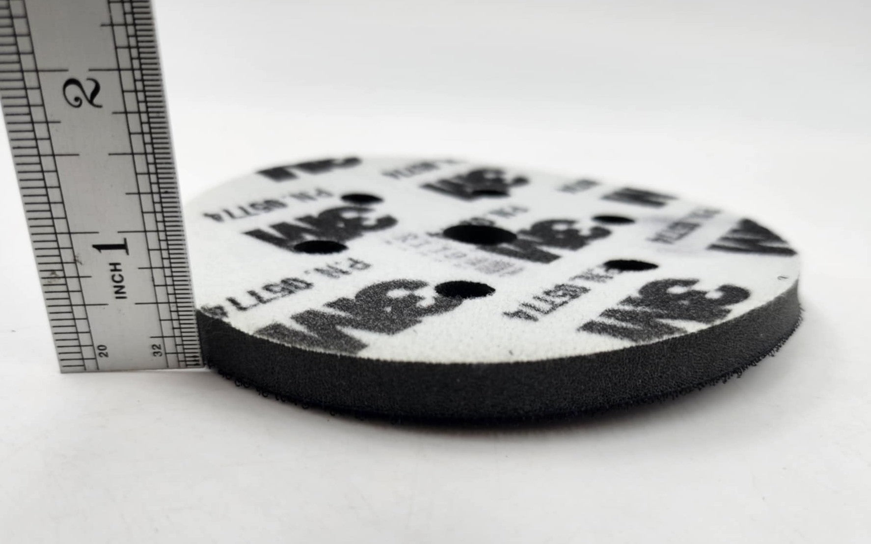 6" (6 HOLES 1 CENTER) SOFT FOAM H&L INTERFACE PAD 3M 05774