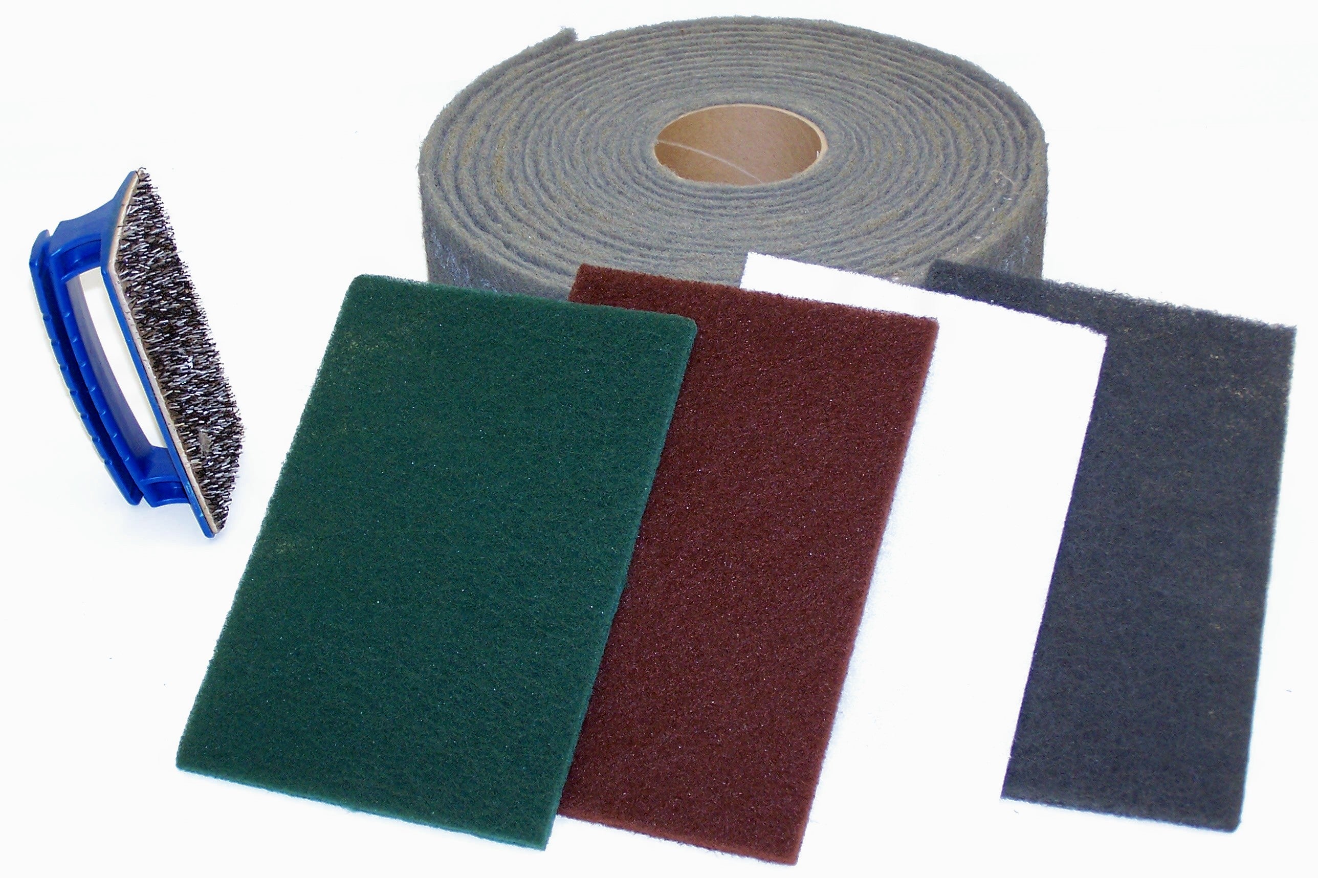 WHITE USA NONWOVEN SCUFF 4" X 30 FT ROLL (1500-200P)