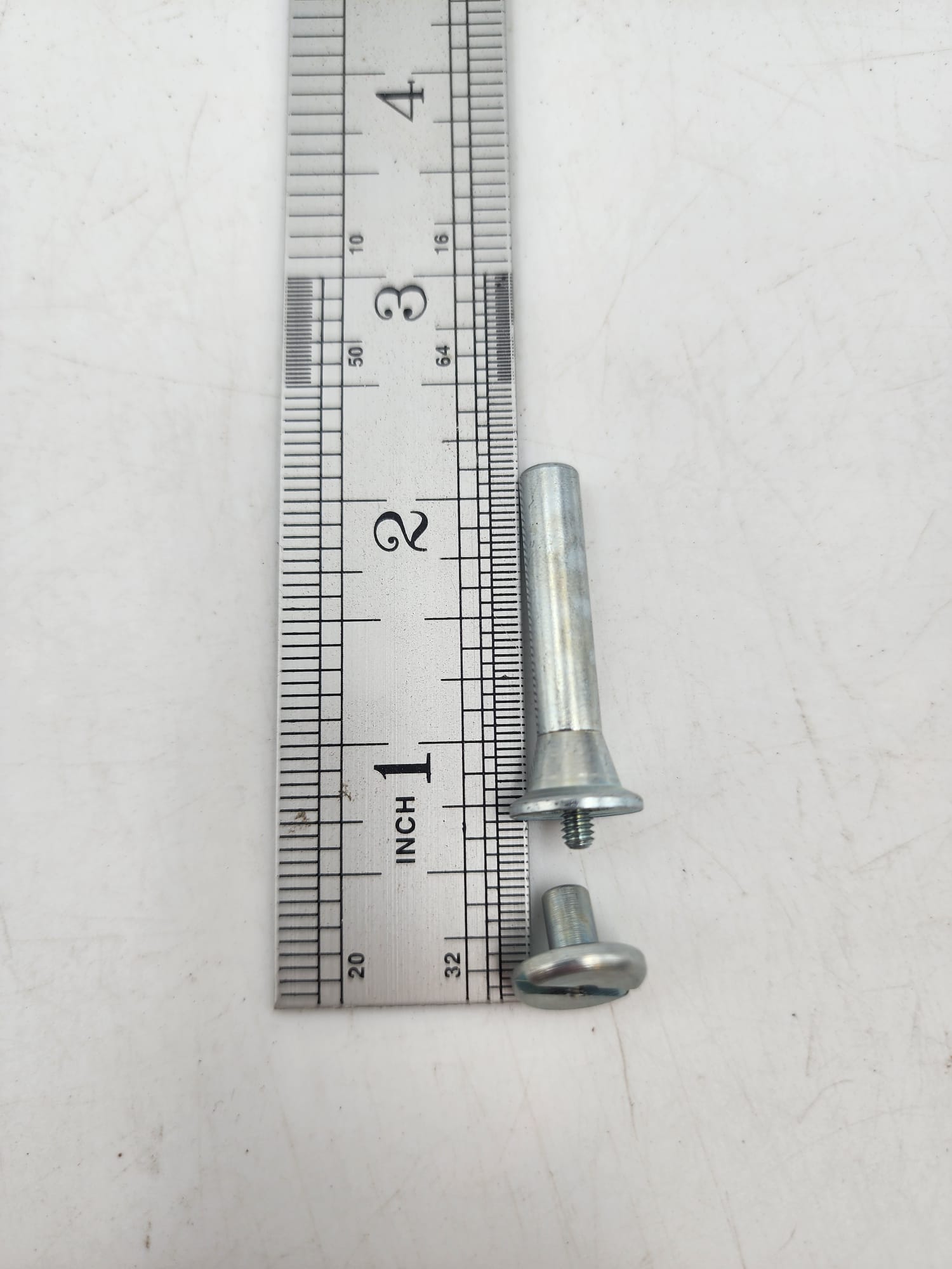 1 1/2" LONG CUT-OFF MANDREL - 1/8 ARBOR X 1/4 SHANK