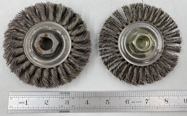 4" X 5/8-11 METAL HUB STAINLESS STEEL TWISTED WIRE WHEEL 20,000 RPM WEILER USA