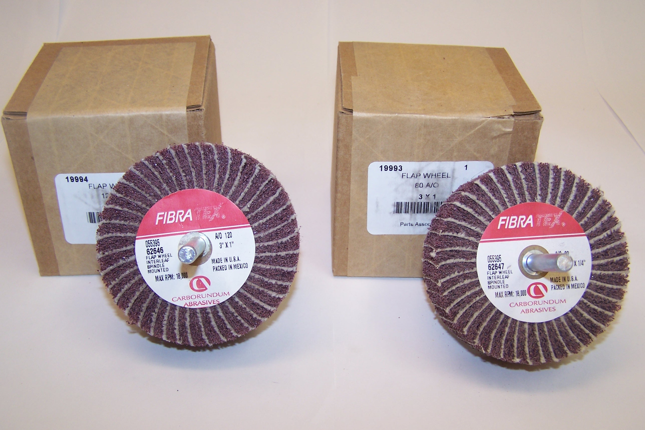 MOUNTED 3" X 1" X 1/4" INTERLEAVED FLAP WHEEL CARBO "FIBRA TEX"®